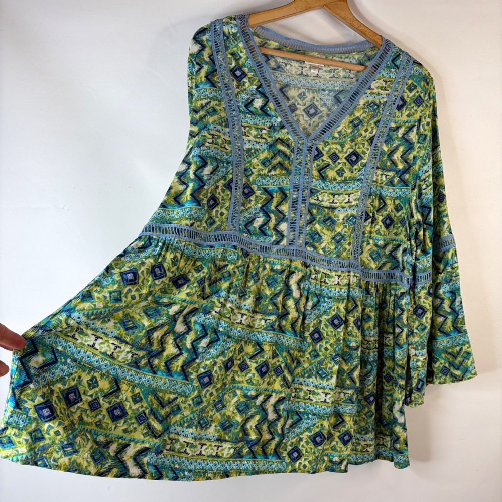 Avenue Tunic Top Womens 20 Green Blue Geometric Boho Crochet Lace Bell Sleeve - Picture 4 of 8